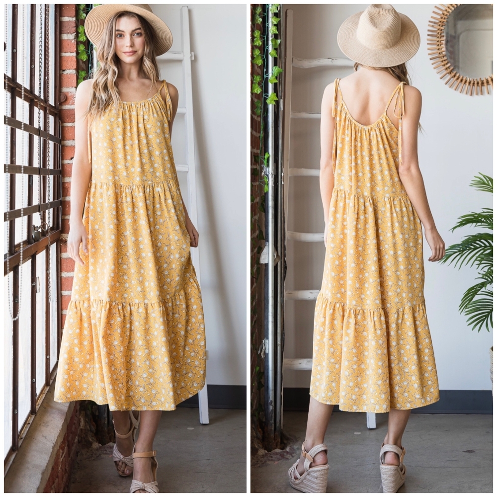 Feminine Boho Chic Yellow Floral Relaxed Fit Tiered Maxi Dress - Picture 1 of 8